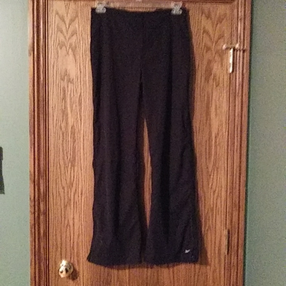 Women's Nike Casual Pants